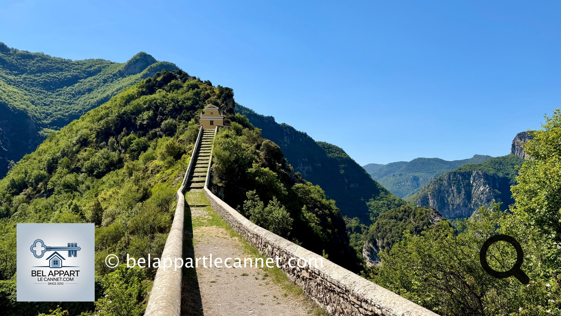 Located between the villages of Sospel and Moulinet, on the road leading to the legendary Col de Turini, Notre-Dame de la Ménour Chapel is undoubtedly one of the most surprising and least-known monuments in the hinterland of Nice.