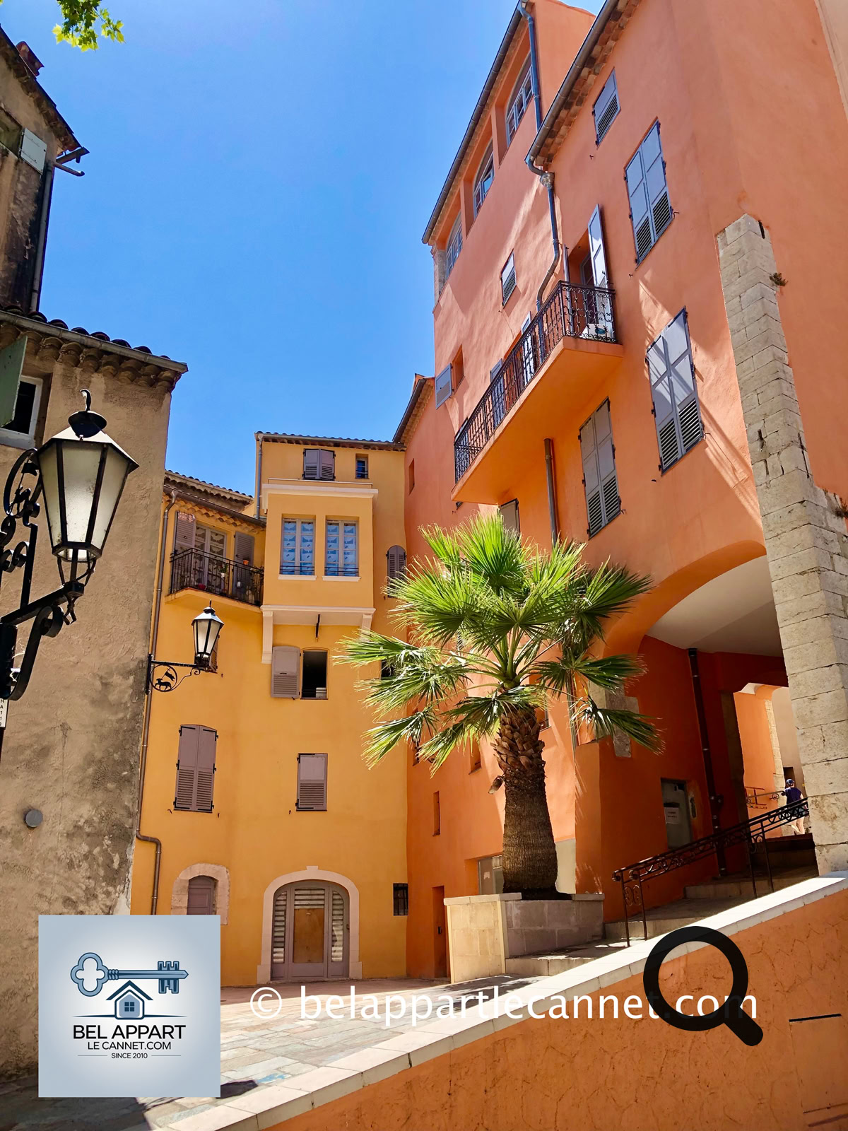 Perched on the hills of the hinterland near Cannes, Grasse is world-renowned as the capital of perfume. This picturesque city, steeped in history and tradition, is a must-visit destination for lovers of fragrances, craftsmanship, and enchanting landscapes.